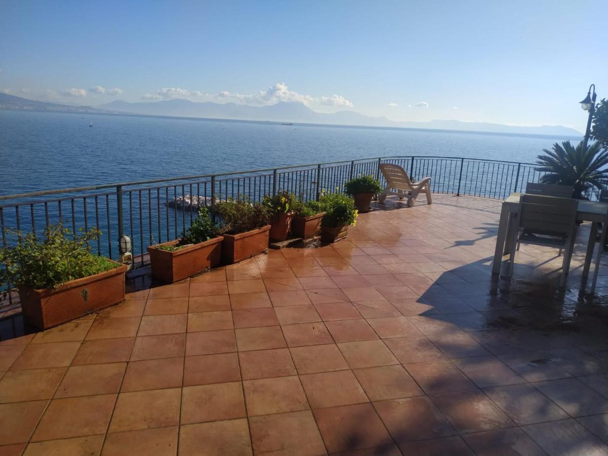 Napoli Sospesi Tra Cielo E Mare Apartment Екстериор снимка